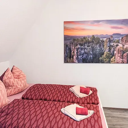 B6 - Urlaubsmagie - Inmitten Der Saechsischen Schweiz Mit Balkon Mit Ausblick Auf Die Sandsteine Sebnitz Exterior photo
