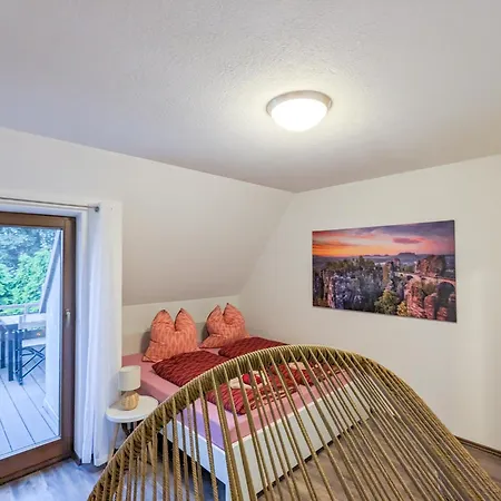 B6 - Urlaubsmagie - Inmitten Der Saechsischen Schweiz Mit Balkon Mit Ausblick Auf Die Sandsteine Sebnitz Exterior photo