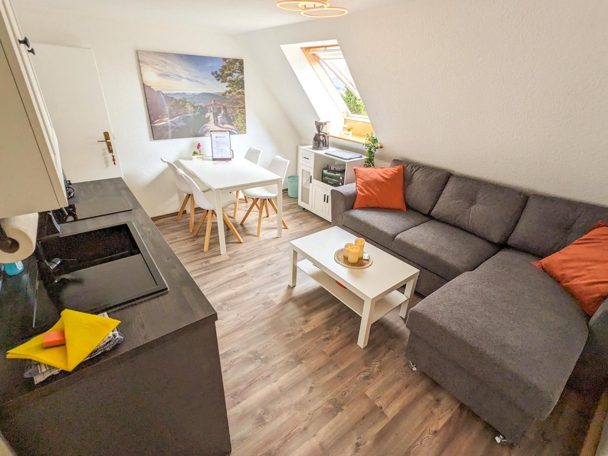 B6 - Urlaubsmagie - Inmitten Der Saechsischen Schweiz Mit Balkon Mit Ausblick Auf Sandsteine Apartment *