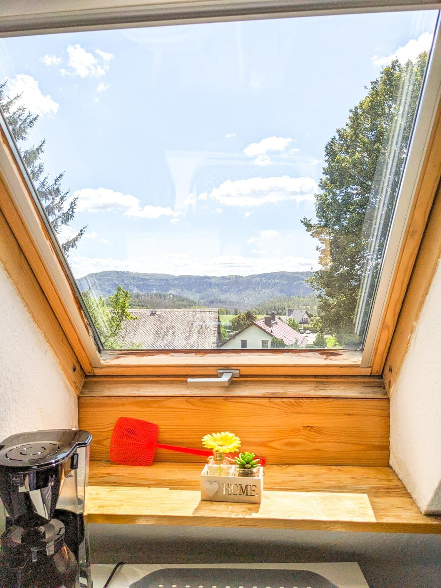B6 - Urlaubsmagie - Inmitten Der Saechsischen Schweiz Mit Balkon Mit Ausblick Auf Sandsteine Apartment